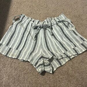 Linen Beach Short